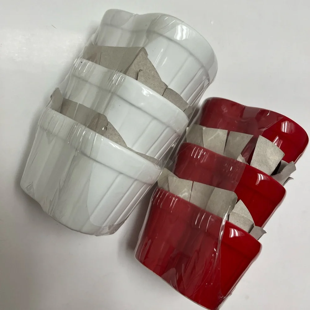 NWT ⚜️🤍⚜️ Target WHITE Bullseye Playground Heart Shaped Treat bowls set of 3